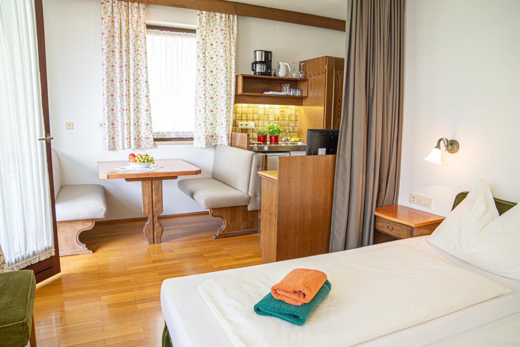 Seebad Appartements Saint Wolfgang エクステリア 写真
