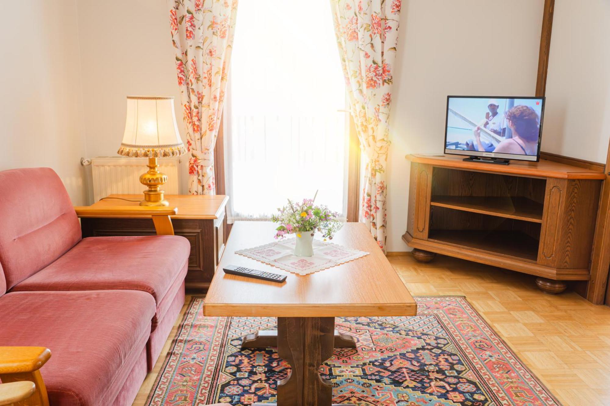 Seebad Appartements Saint Wolfgang エクステリア 写真